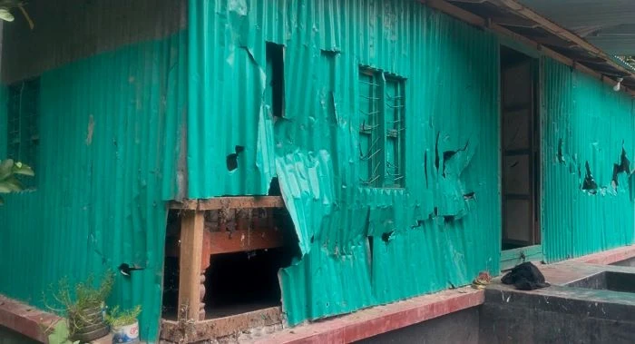 সালথায় সালিশে অংশ নেওয়া নিয়ে দুই পক্ষের সংঘর্ষে আহত ২০: বাড়িঘর ভাংচুর